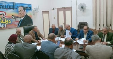 تعليم أسيوط والأبنية التعليمية يبحثان إنهاء مشكلة الفترة المسائية بالمدارس