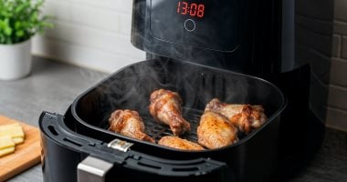 أنواع لحوم ممنوع تسويها فى الإيرفراير.. اعرف السبب وأفضل بديل 