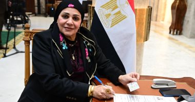 برلمانية: يجب وضع ملف الاقتصاد على رأس أولويات الحكومة بعد التعديل الوزارى