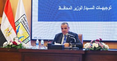 محافظ جنوب سيناء يناقش عددًا من الملفات الحيوية تمس حياة المواطنين