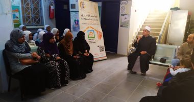 «القومى للمرأة بقنا» ينفذ ندوات توعوية للإرشاد الأسرى بمركزى قوص وقفط