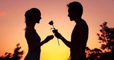 عيد الحب.. دراسة تكشف كم مرة يقع الإنسان فى الحب الحقيقى؟ 