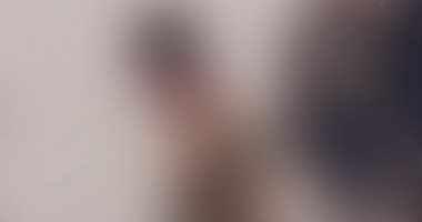 تفاصيل إجبار شاب على ارتداء ملابس نسائية فى بنها.. فيديو