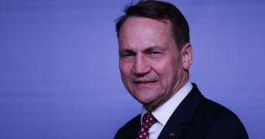 بولندا: أوروبا تستحق مقعدًا على طاولة المفاوضات لأنها هي من تموّل دفاع أوكرانيا