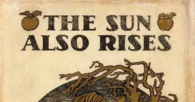 ما يقوله الأرشيف.. 100 سنة على صدور «الشمس تشرق أيضا» لأرنست هيمنجواي