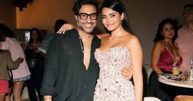 احمد فهمى واسماء جلال 