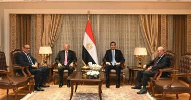 في الكورة : مجلس إدارة اتحاد الكرة يزور جوهر نبيل وزير الرياضة 