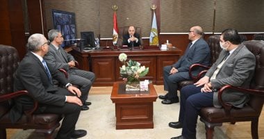 محافظ الغربية: نعمل كفريق واحد لحل مشكلات الشارع وتلبية رغبات المواطنين