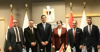 وزير الرياضة يؤكد دعمه للأندية الجماهيرية ومراكز الشباب