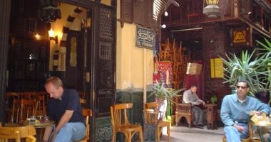 أشهر المقاهى فى تاريخ حى الحسين.. مراكز ثقافية وملتقى للفنون الشعبية