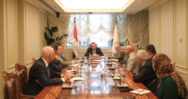 وزير التعليم العالى يبحث مع وفد جامعة رووان الأمريكية إنشاء فرع للجامعة  