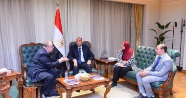 وزير العمل يبحث مع مساعد وزير الخارجية السابق فتح أسواق خارجية أمام الكوادر المصرية