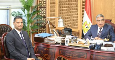محافظ الدقهلية لنائبه فى أول يوم عمل له: رضا المواطن معيارنا الأول
