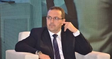 وزيرة الإسكان تفوض وليد عباس لصلاحيات مخاطبة الجهات الرسمية