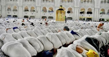 أهم أخبار العالم والعرب.. حريق هائل يدمر مسرحا تاريخيا فى نابولى.. إعلام إيرانى: طهران أغلقت مضيق هرمز بضع ساعات.. أجواء روحانية بالمسجدين الحرام والنبوى فى أول تراويح برمضان 1447