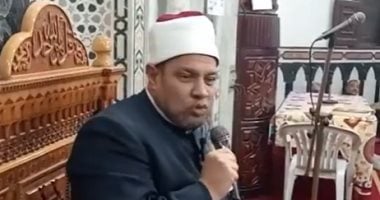 أداء صلاة التراويح ودعاء القنوت في أول ليلة لشهر رمضان بمساجد كفر الشيخ.. فيديو وصور