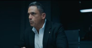 مسلسل رأس الأفعى الحلقة الأولى.. أمير كرارة ينصب فخاً للقبض على خلية إرهابية واجتماع أمنى عاجل بقيادة مراد مكرم للقبض على الإرهابي محمود عزت.. وأحمد غزي يحبط محاولة تفجير محطة مترو أحمد عرابي 