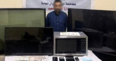 أوهمهم بتحديث البيانات ونهب أرصدتهم.. سقوط نصاب البنوك فى قبضة أمن المنيا