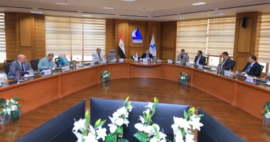 رئيس جامعة كفر الشيخ يشارك في اجتماع اللجنة العليا لتحالف الدلتا للصناعات الغذائية والألبان