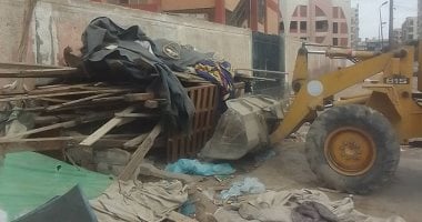 رئيس حى شرق مدينة نصر يقود حملات على سوق المنهل القديم لمنع عودة الإشغالات