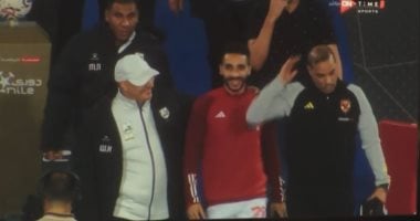 مسلسل صحاب الأرض.. سكان غزة يتابعون مباراة الأهلي والزمالك رغم القصف العنيف