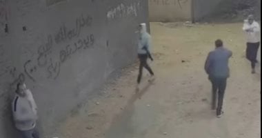 تفاصيل جديدة فى واقعة الاعتداء على أب ونجله بالقليوبية والأمن يفحص الفيديو