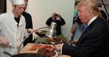 توابل كينيدي فلفل ريجان وكاتشاب ترامب.. رؤساء أمريكا وشرائح اللحم التي يفضلونها