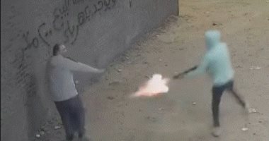آخر ظهور لطفل باسوس قبل الحادث.. بيصلي وفرحان بسجادة الصلاة واضرب بالخرطوش من أهل أمه