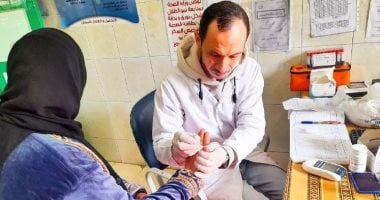 الفحص الطبي لـ 1569 مريض بقافلة مجانية في بردين بالشرقية