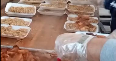 أكل يفتح النفس.. 1400 وجبة فراخ ولحمة وبطاطس للصائمين بكفر الشيخ.. لايف