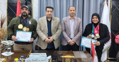 تكريم العاملين بالوحدة المحلية بطهطا من أبطال ألعاب القوى البارالمبية