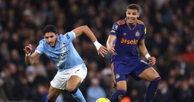 مان سيتي ضد نيوكاسل يونايتد.. تألق عمر مرموش حديث صحف إنجلترا