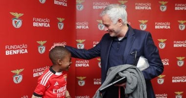 في الكورة : مورينيو يكرم طفل برتغالى.. اعرف السبب