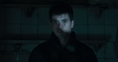 مسلسل عين سحرية الحلقة 6.. عصام عمر ينجح فى تصوير راجل الأعمال ومعه آثار