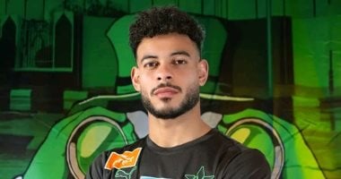 نبيل عماد دونجا لاعب النجمة السعودي