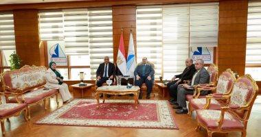 محافظ كفر الشيخ يشارك فى اجتماع مجلس الجامعة