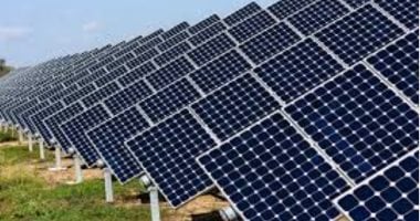 بروكسل تقرر إلغاء الضريبة المفروضة على تركيب الألواح الشمسية