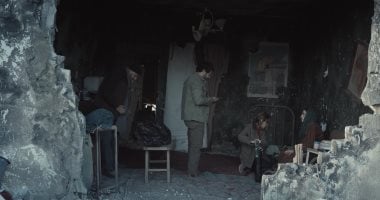 فدوى تختبئ مع منة شلبى وإياد نصار فى الحلقة الثامنة من صحاب الأرض