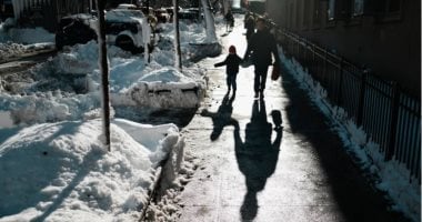 عاصفة ثلجية تشل شمال شرق أمربكا.. والثلوج تتراكم قبل وصول موجة جديدة