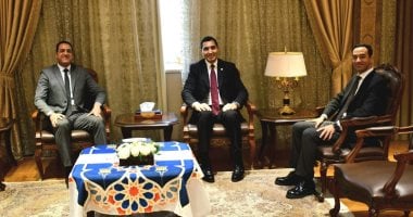 وزير الرياضة يستقبل نائب وزير التربية والتعليم ومساعد التعليم العالى
