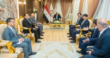 وزير الإنتاج الحربى يستقبل وفد شركة "Hanwha" الكورية الجنوبية