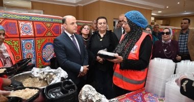 مقرر القومي للمرأة بالغربية: مطبخ المصرية بإيد بناتها يجهز 350 وجبة إفطار يوميا للسيدات الأرامل والمعيلات.. أميرة التطاوي: ندرب 15 سيدة على إعداد الطعام.. والأوقاف تدعم المطبخ باللحوم ونستهدف تجهيز 7700 وجبة