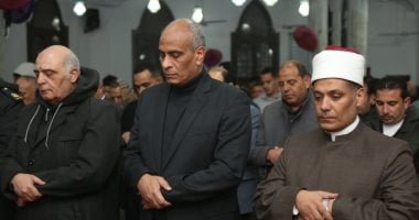 ابتهالات بمسجد الفتح بحضور محافظ كفر الشيخ في ليلة الاحتفال بالعاشر من رمضان