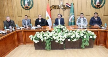 محافظ المنوفية يتابع الحالة العامة للمنظومة التموينية وأرصدة السلع الأساسية