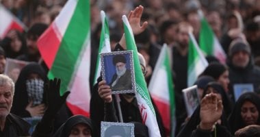 الحزن يخيم على الإيرانيين عقب إعلان مقتل آية الله علي خامنئي