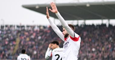 في الكورة : ميلان يهزم كريمونيزي بثنائية متأخرة فى الدوري الإيطالي