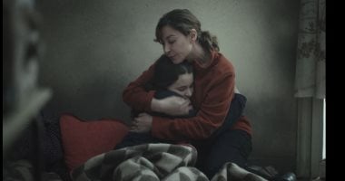 صحاب الأرض الحلقة 12.. منة شلبى تواسى أميرها وتعطيها درس فى الصمود