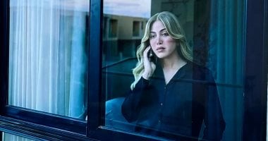 مسلسل توابع الحلقة 13.. شهيرة تحاول الوصول لابنتها وترفض الرد عليها