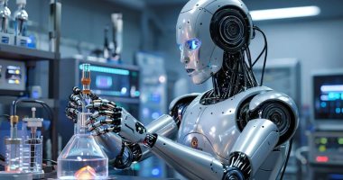 أسرع وأذكى وأكثر تنسيقا.. خبير يكشف قوة روبوتات ستظهر خلال 10 سنوات قادمة 