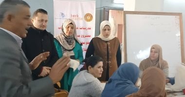 توفير 1498 فرصة عمل بالقطاع الخاص وإبرام 508 عقود عمل بالخارج فى بنى سويف خلال 3 أشهر.. تعيين 58 من ذوي الهمم.. إصدار 3492 شهادة قياس مستوى مهارة.. ومدير مديرية العمل بالمحافظة: نعمل على رفع كفاءة العمالة